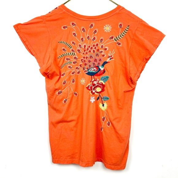 Johnny Was GRACE FLUTTER SLEEVE TEE Embroidered Tee medium - Picture 4 of 8
